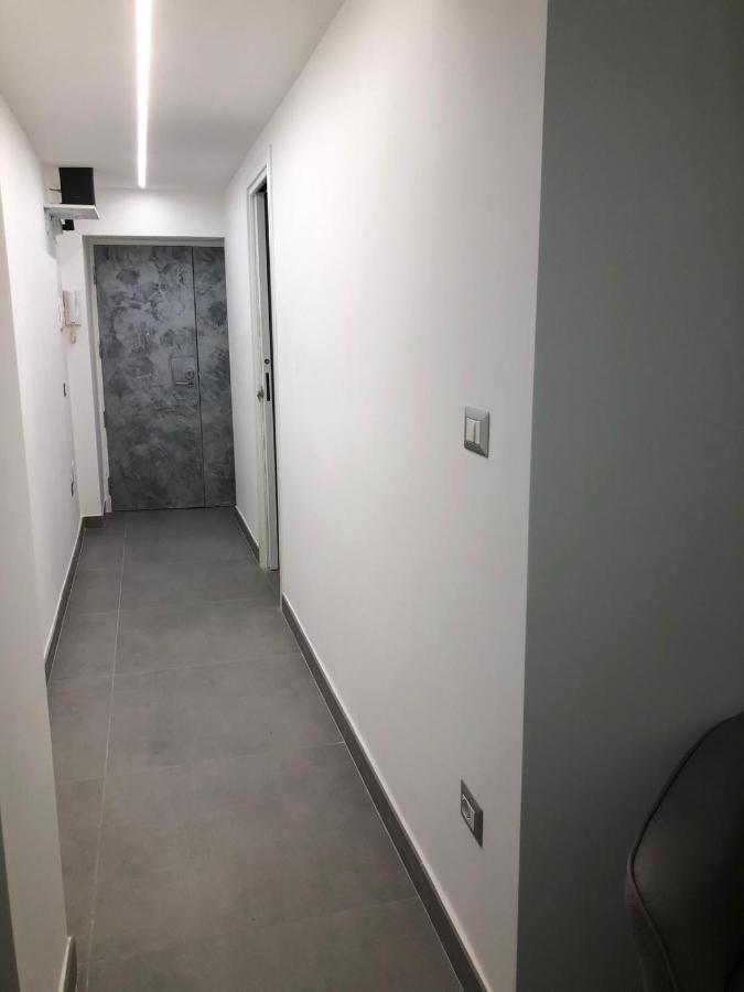 Bed & Breakfast 3rooms Chiaia 2 Napoli